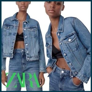 Zara Trafaluc Distressed Fitted Light Denim Jacket (XS/S)